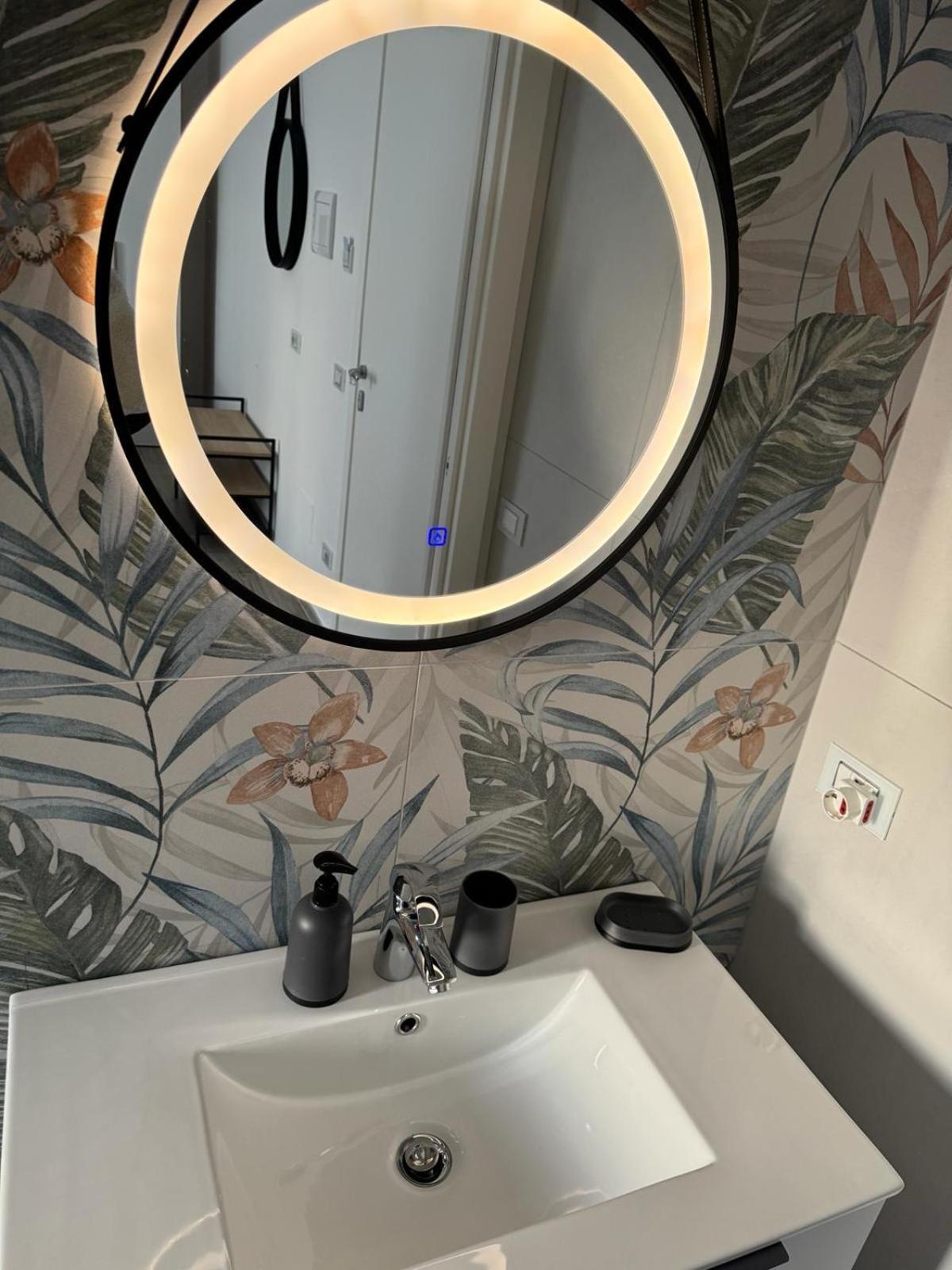 Bed and Breakfast Casa Al Mare Luxury Бари Экстерьер фото