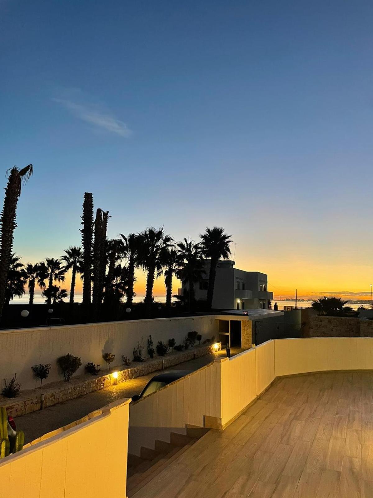 Bed and Breakfast Casa Al Mare Luxury Бари Экстерьер фото